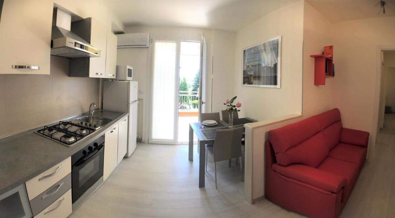 Residenza Verdemare 米萨诺阿德里亚蒂科 外观 照片