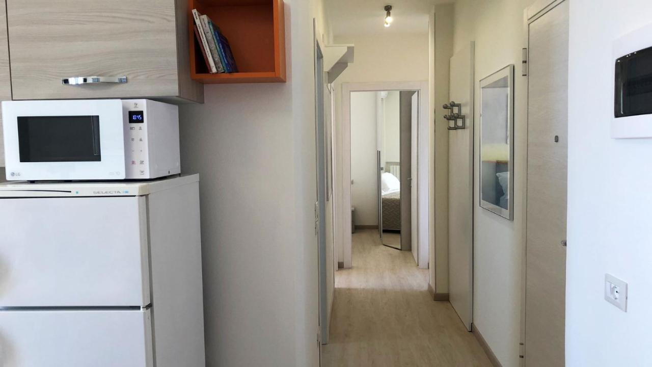 Residenza Verdemare 米萨诺阿德里亚蒂科 外观 照片