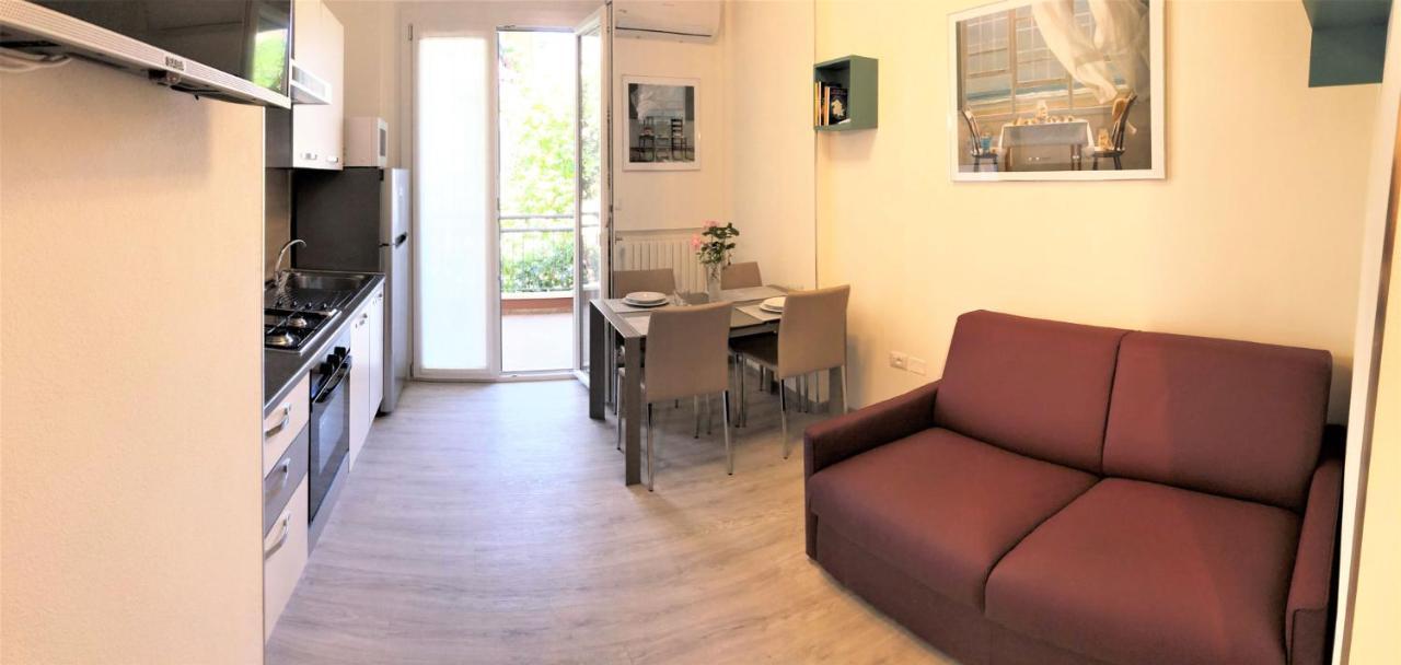 Residenza Verdemare 米萨诺阿德里亚蒂科 外观 照片